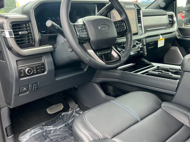 New 2026 Ford F350 Platinum w/ Tremor Off-Road Package AWD/4WD image 28