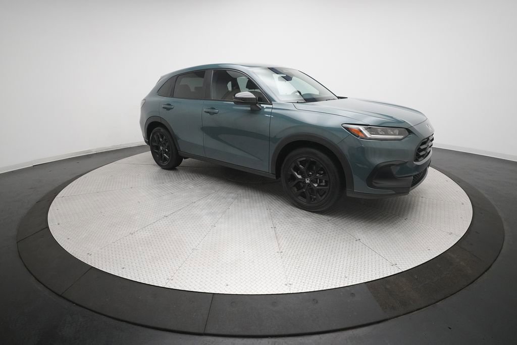 Certified 2025 Honda HR-V Sport image 35