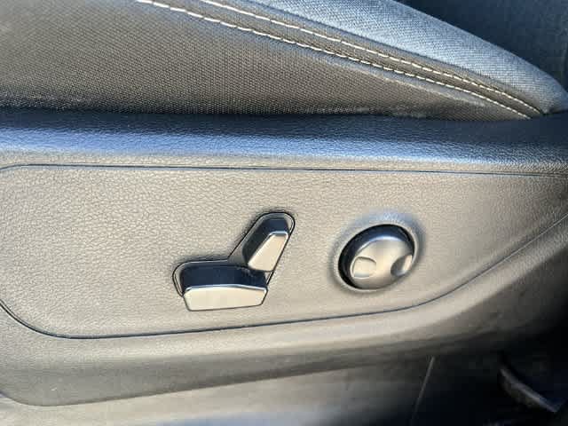 Used 2022 RAM 1500 Big Horn AWD/4WD image 14