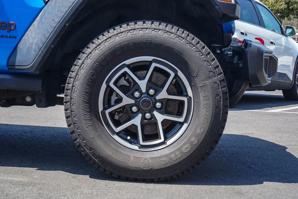 Used 2024 Jeep Wrangler Unlimited Rubicon AWD/4WD image 9