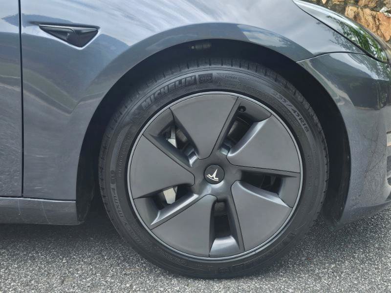 Used 2023 Tesla Model 3 Standard Range RWD image 16