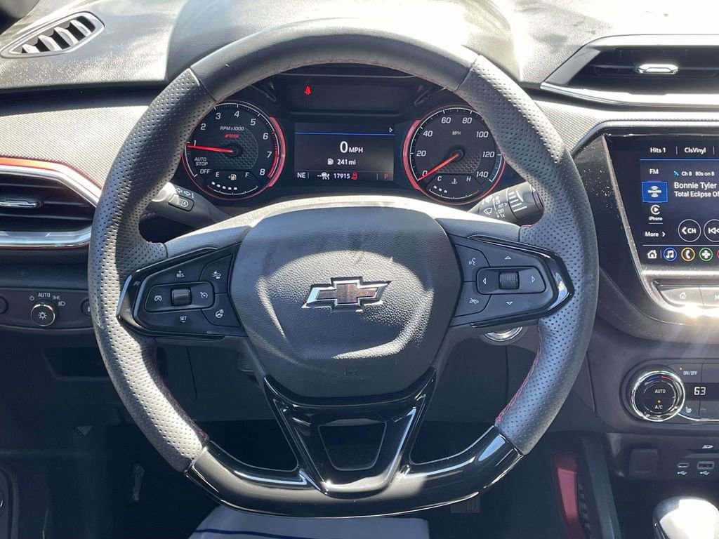 Used 2023 Chevrolet TrailBlazer RS w/ Sun and Liftgate Package FWD image 22