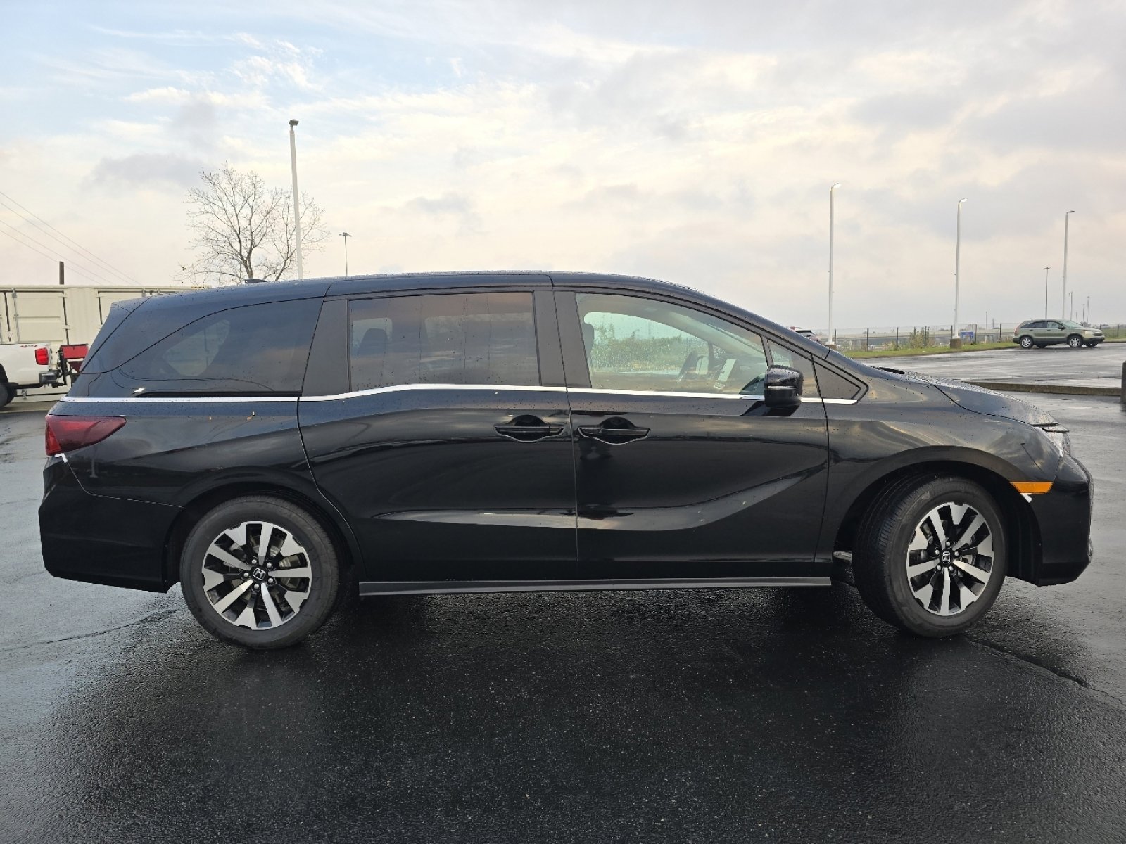 New 2026 Honda Odyssey EX-L image 17
