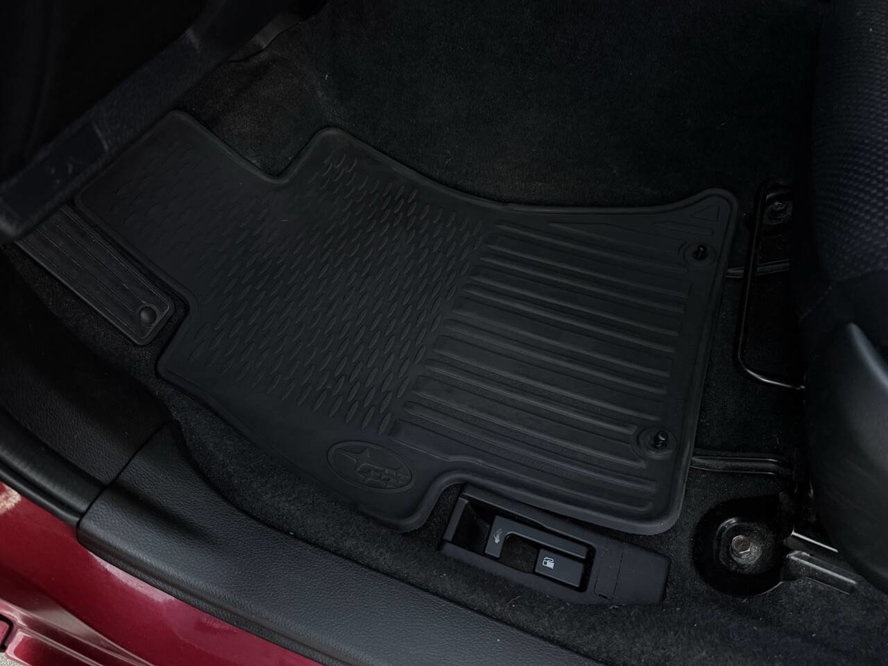 Used 2016 Subaru Impreza 2.0i Premium image 17