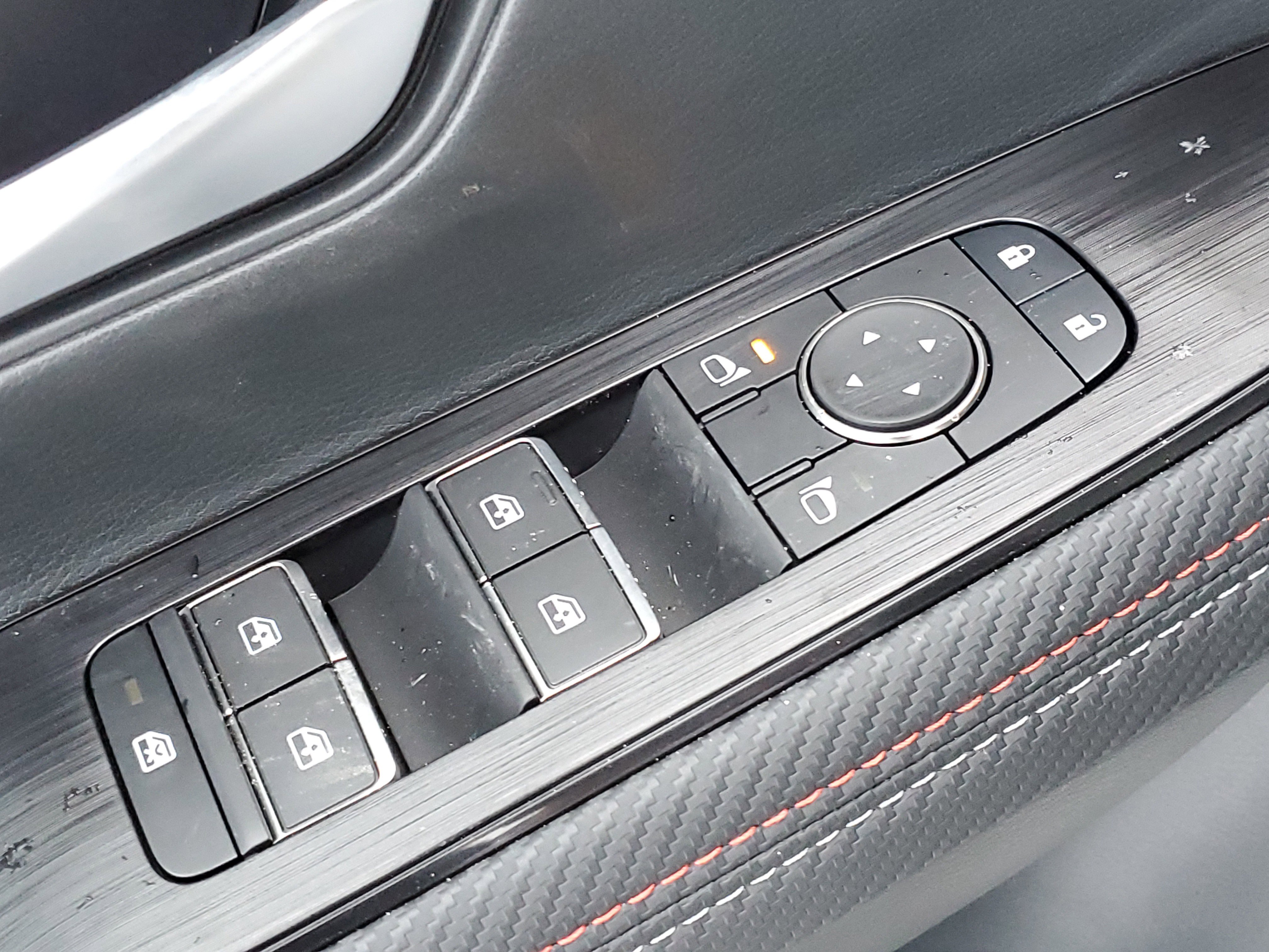 New 2026 Nissan Kicks SR w/ SR Premium Package image 23