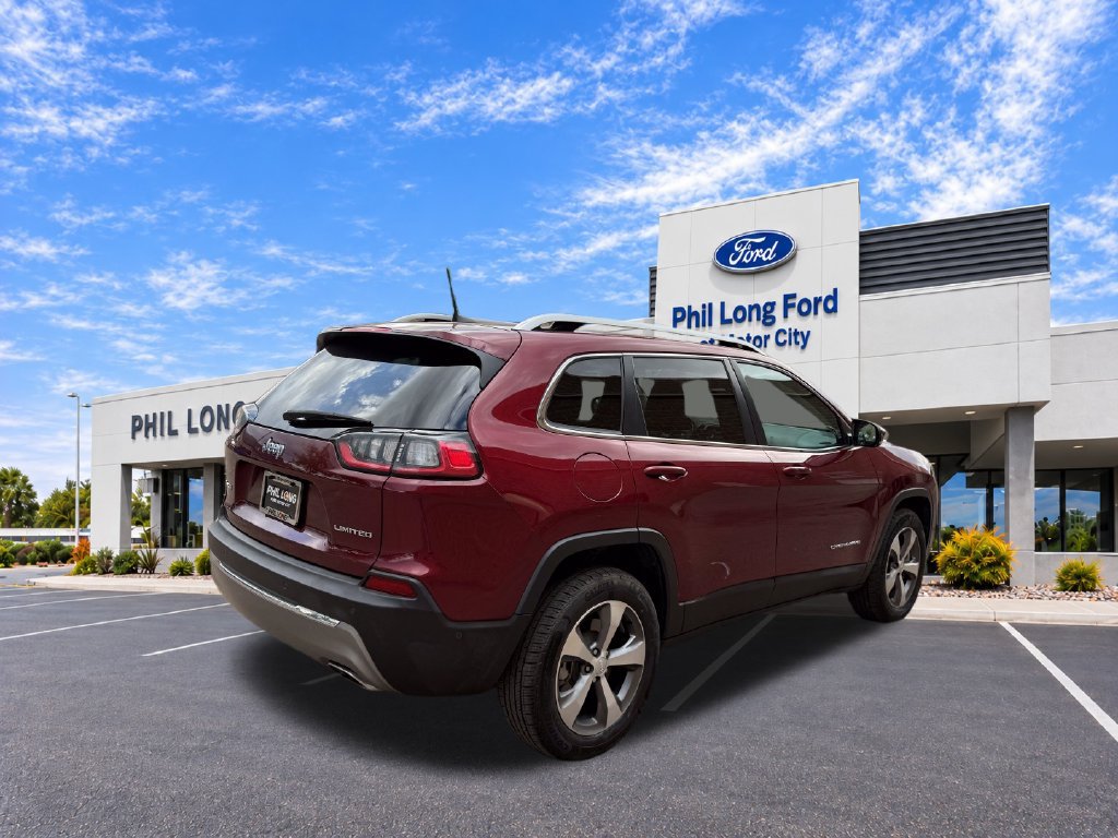 Used 2021 Jeep Cherokee Limited AWD/4WD image 8