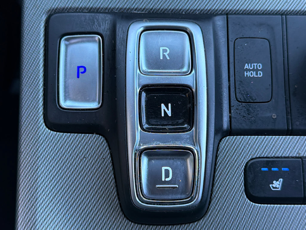 Used 2023 Hyundai Palisade SEL FWD image 32