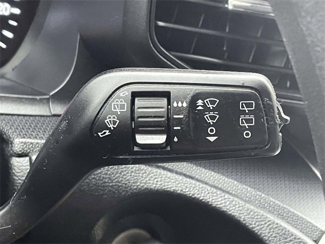 Used 2021 Ford Explorer 2WD image 24