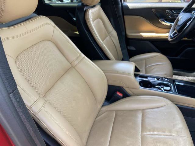 Used 2023 Lincoln Corsair Reserve w/ Equipment Group 201A FWD image 25