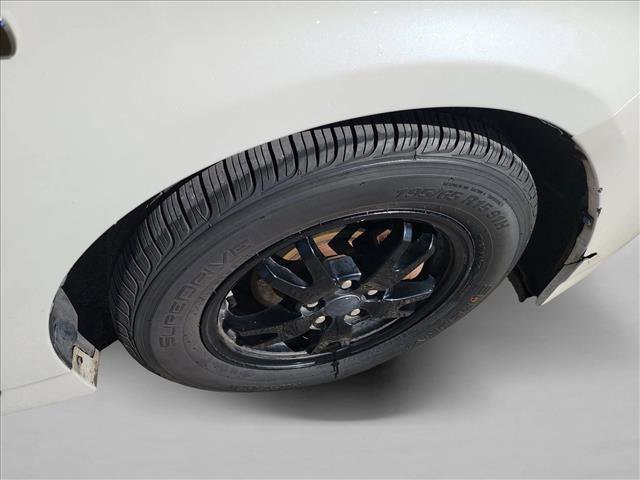 Used 2014 Toyota Prius Three image 10