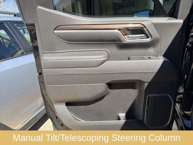 Used 2025 Chevrolet Silverado 1500 RST AWD/4WD image 27