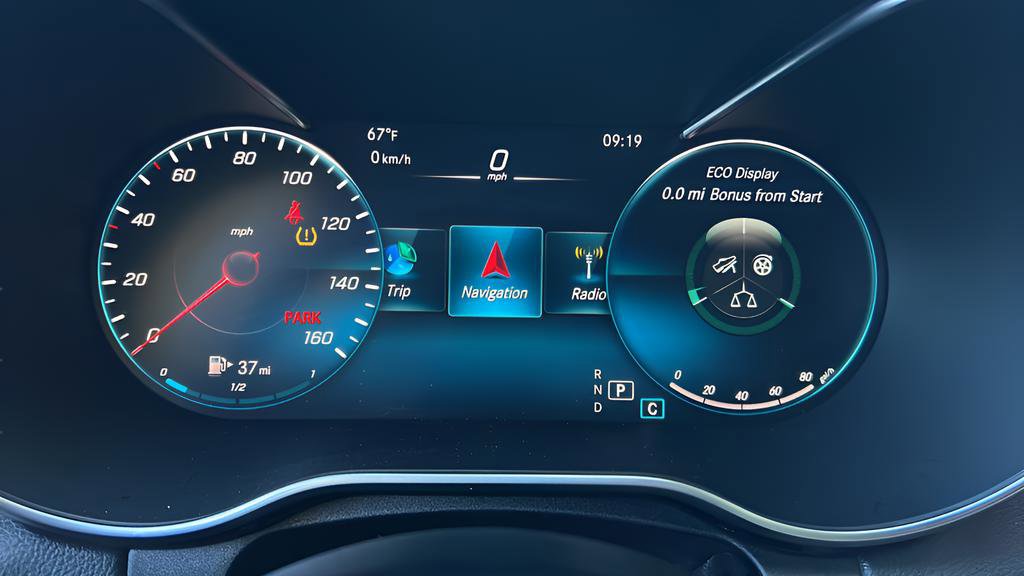 Used 2021 Mercedes-Benz C 300 Coupe image 23