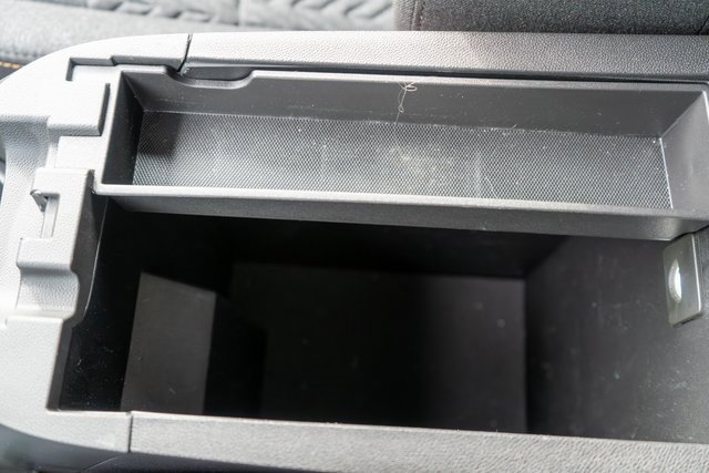 Used 2023 Chevrolet Equinox LT image 34