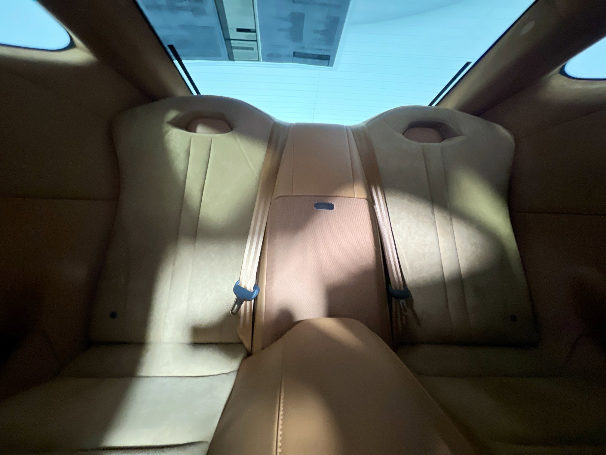 Used 2020 Lexus LC 500 Coupe w/ Performance Package image 31