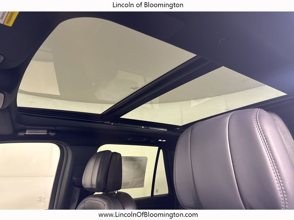 New 2025 Lincoln Navigator L Reserve w/ Jet Appearance Package image 55