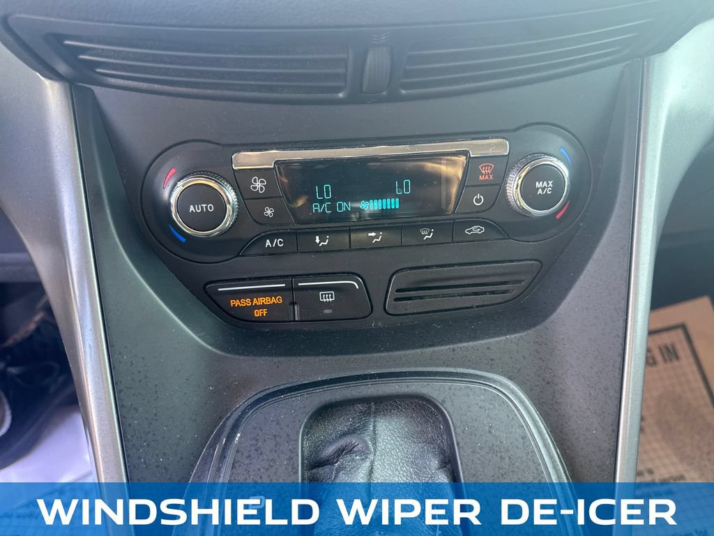 Used 2016 Ford Escape SE w/ Equipment Group 201A AWD/4WD image 18