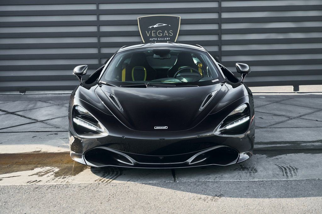 Used 2021 McLaren 720S RWD image 17