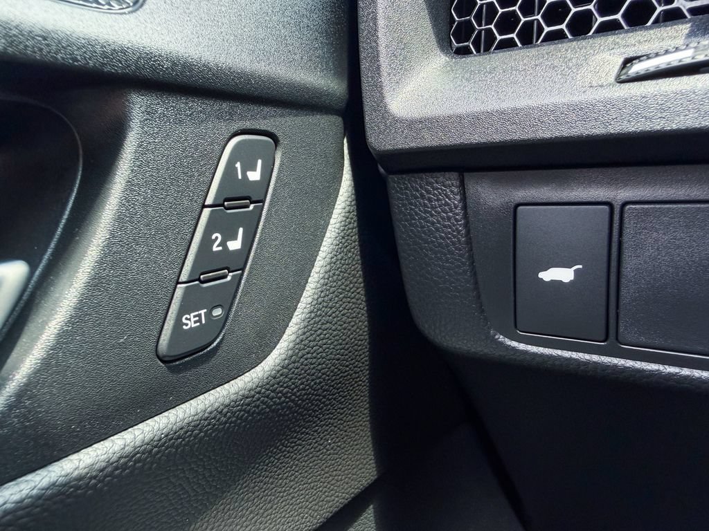 Used 2026 Honda CR-V Sport-L image 31