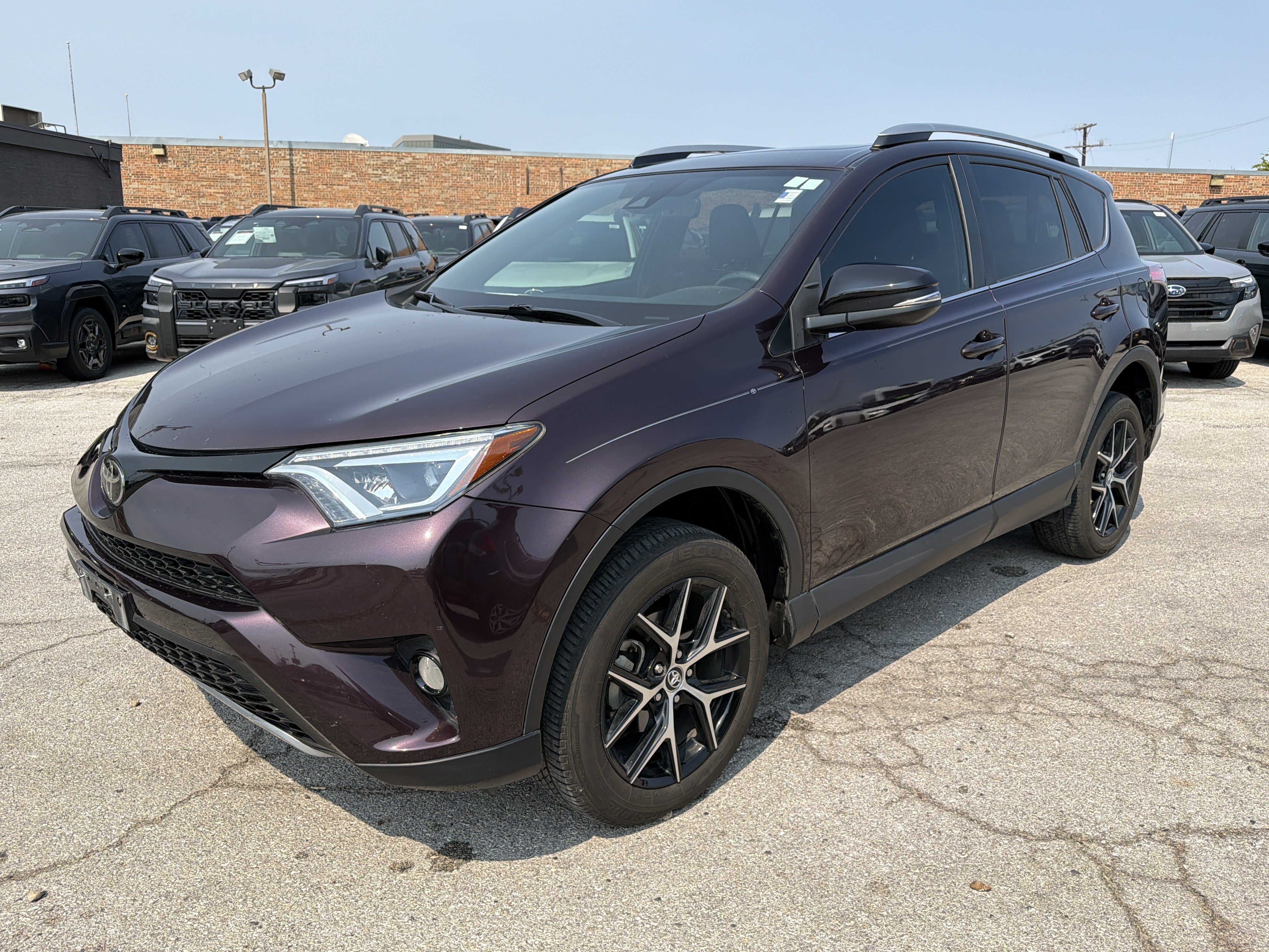 Used 2018 Toyota RAV4 SE w/ Power Extra Value Package FWD image 7