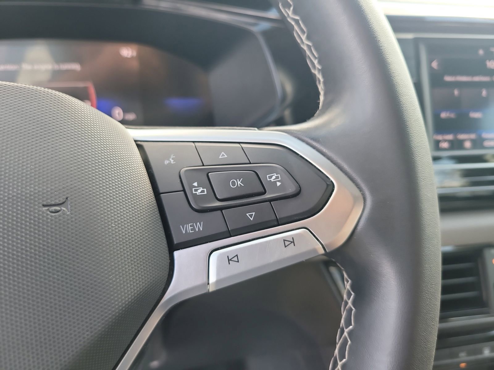 Used 2023 Volkswagen Taos S image 29