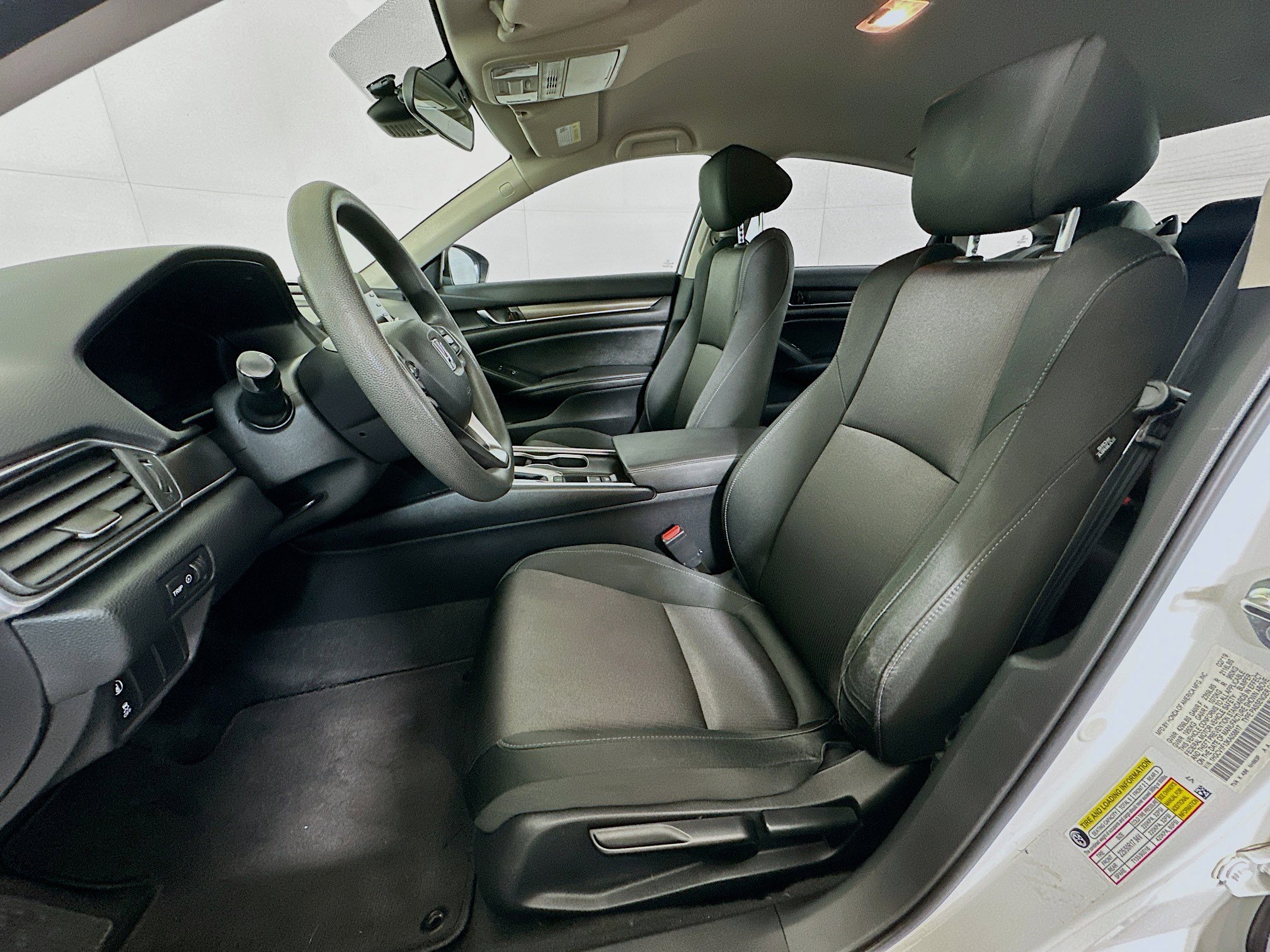 Used 2019 Honda Accord LX image 13