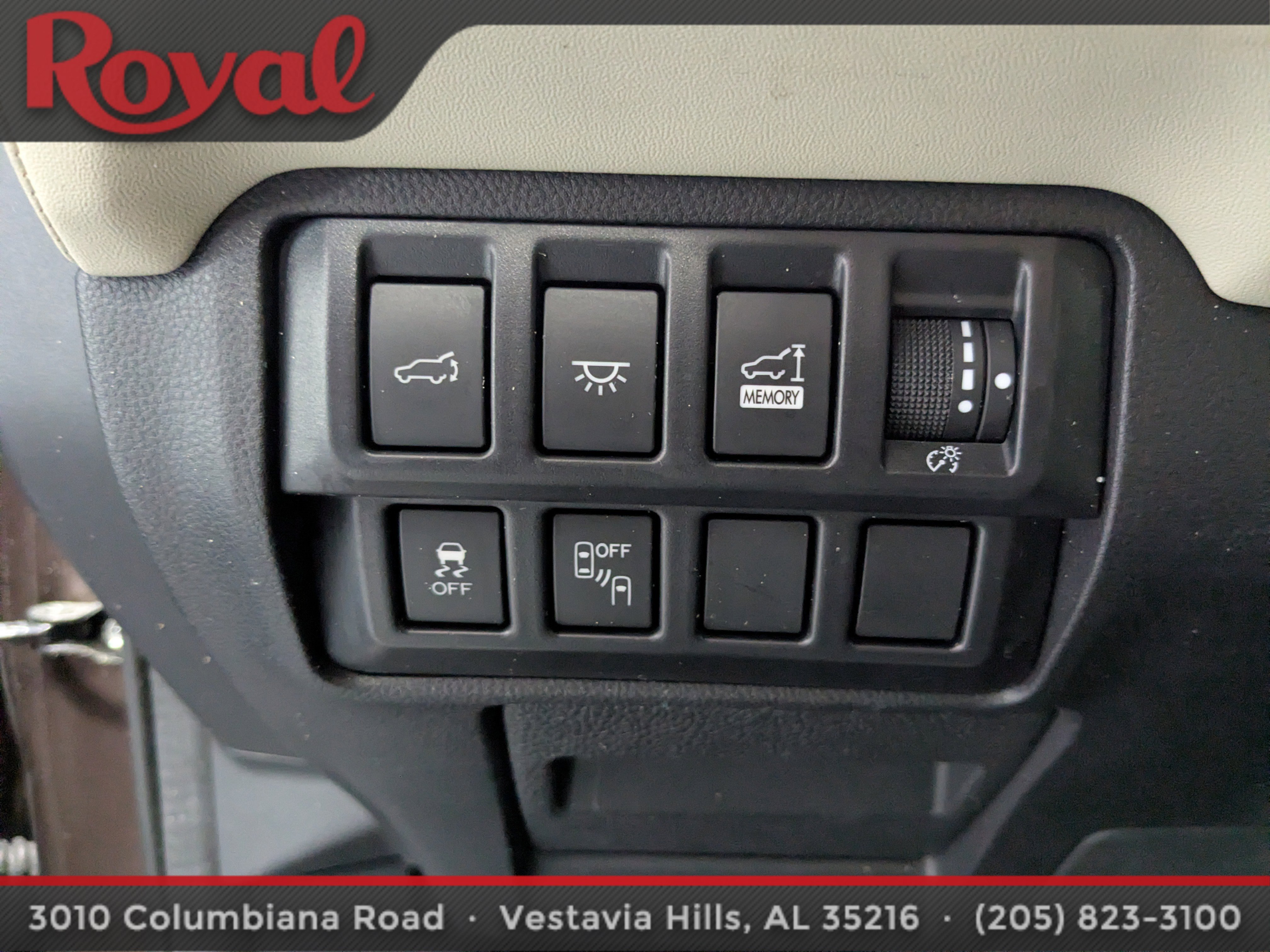 Used 2021 Subaru Ascent Limited w/ Technology Package image 19