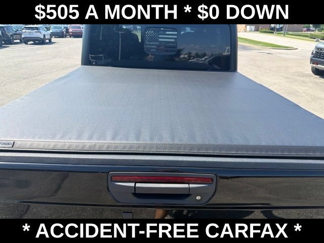 Used 2023 Jeep Gladiator Sport AWD/4WD image 7