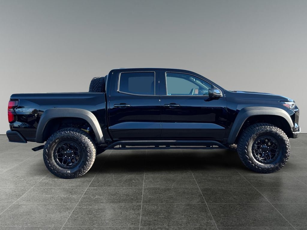 Used 2024 Chevrolet Colorado ZR2 w/ ZR2 Bison Edition AWD/4WD image 8