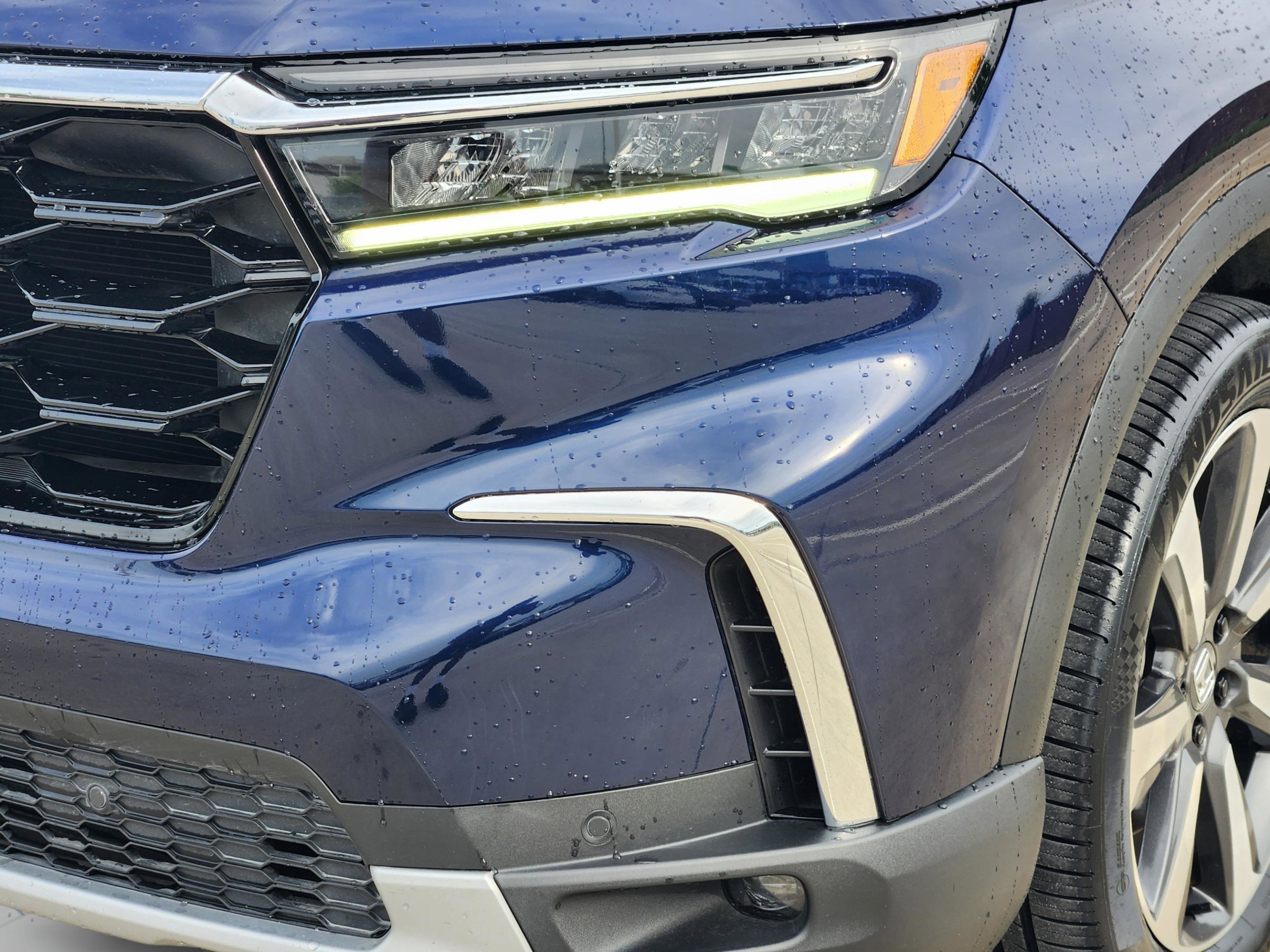 Certified 2023 Honda Pilot Elite image 9