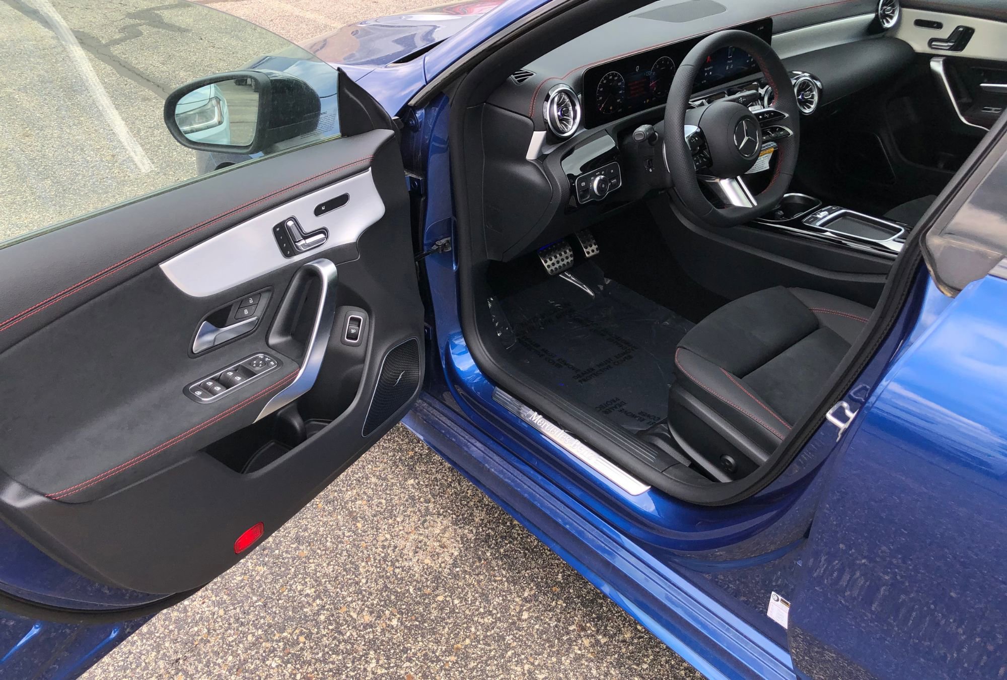 New 2025 Mercedes-Benz CLA 250 4MATIC image 11