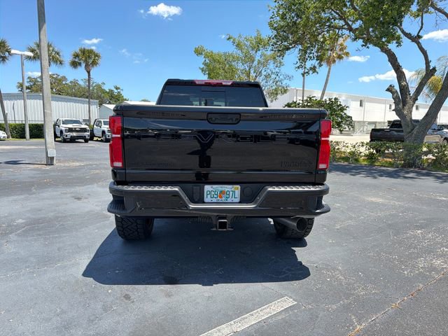 New 2026 Chevrolet Silverado 2500 High Country w/ Midnight Edition AWD/4WD image 10