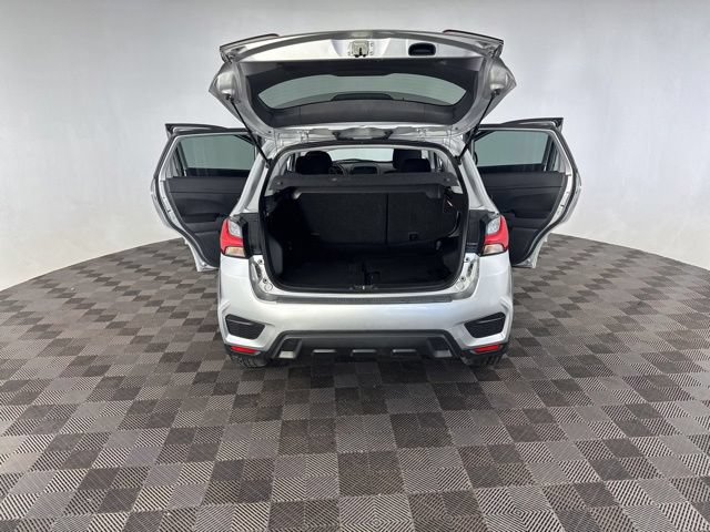 Used 2023 Mitsubishi Outlander Sport SE AWD/4WD image 15