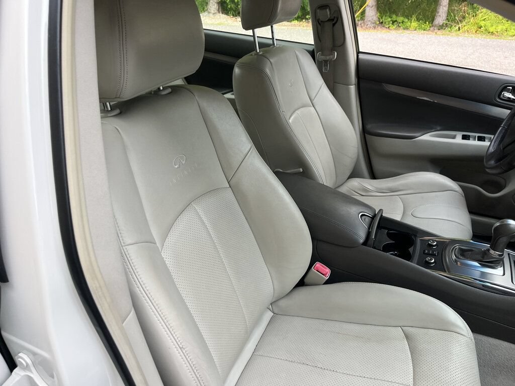 Used 2013 INFINITI G37 x Sedan w/ Premium Pkg AWD/4WD image 38