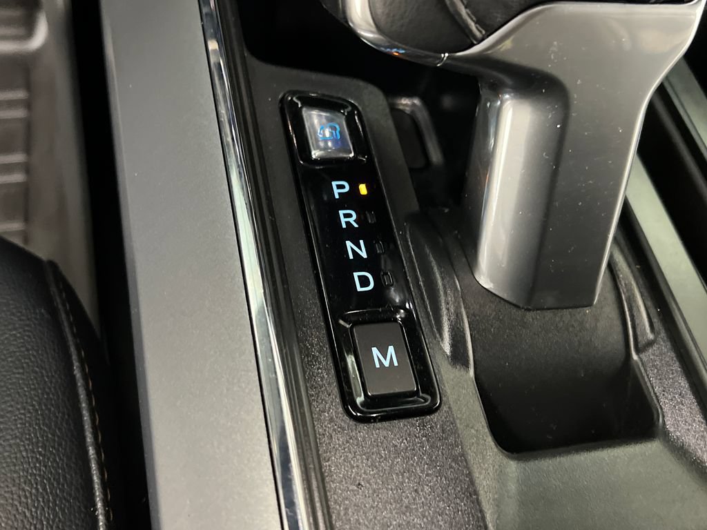 Used 2025 Ford F150 Lariat AWD/4WD image 43