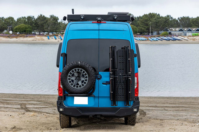 Used 2021 Mercedes-Benz Sprinter 2500 image 7