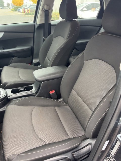 Used 2024 Kia Forte LXS image 12