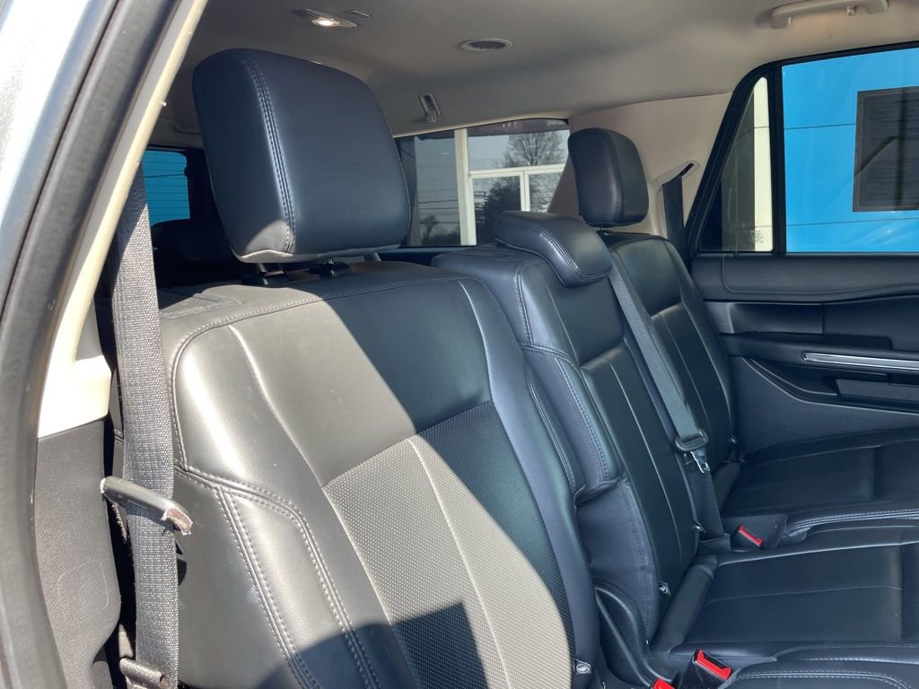 Used 2022 Ford Expedition Max XLT AWD/4WD image 33