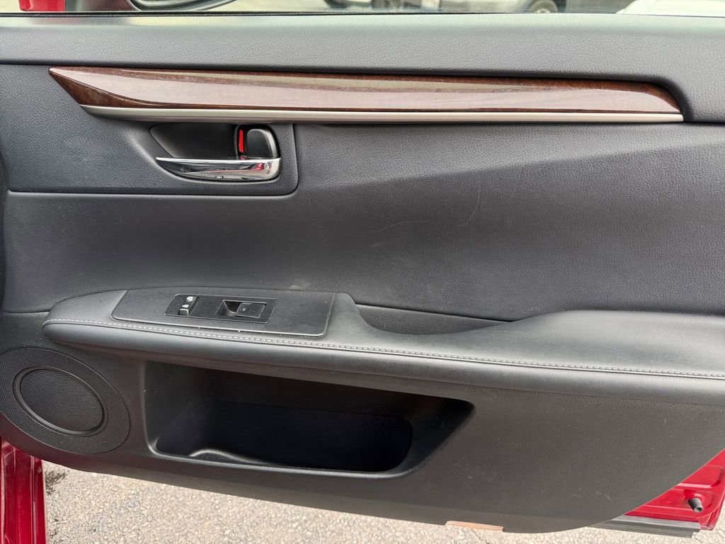 Used 2014 Lexus ES 350 w/ Premium Package FWD image 19