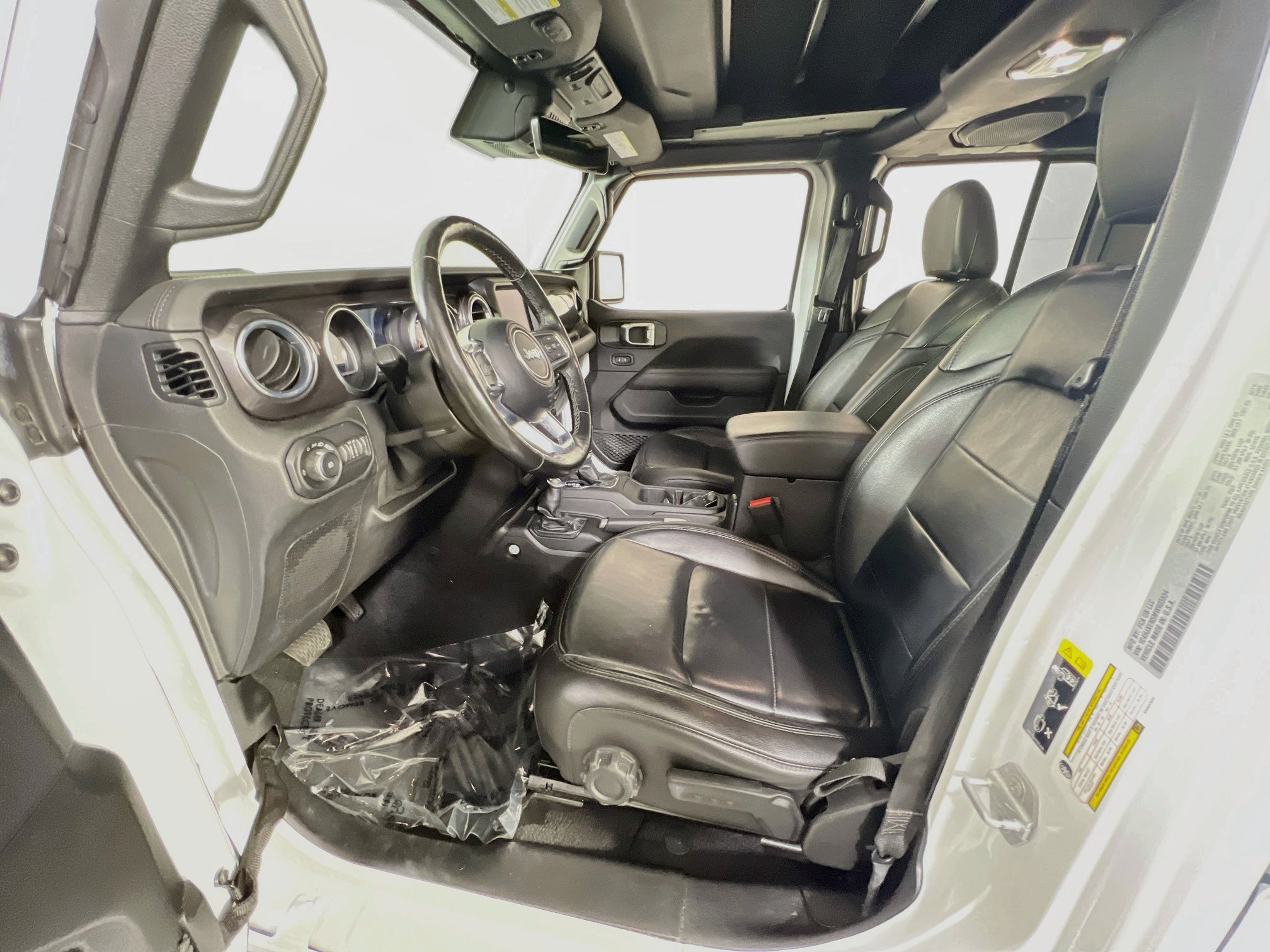 Used 2021 Jeep Wrangler Unlimited Sahara AWD/4WD image 20