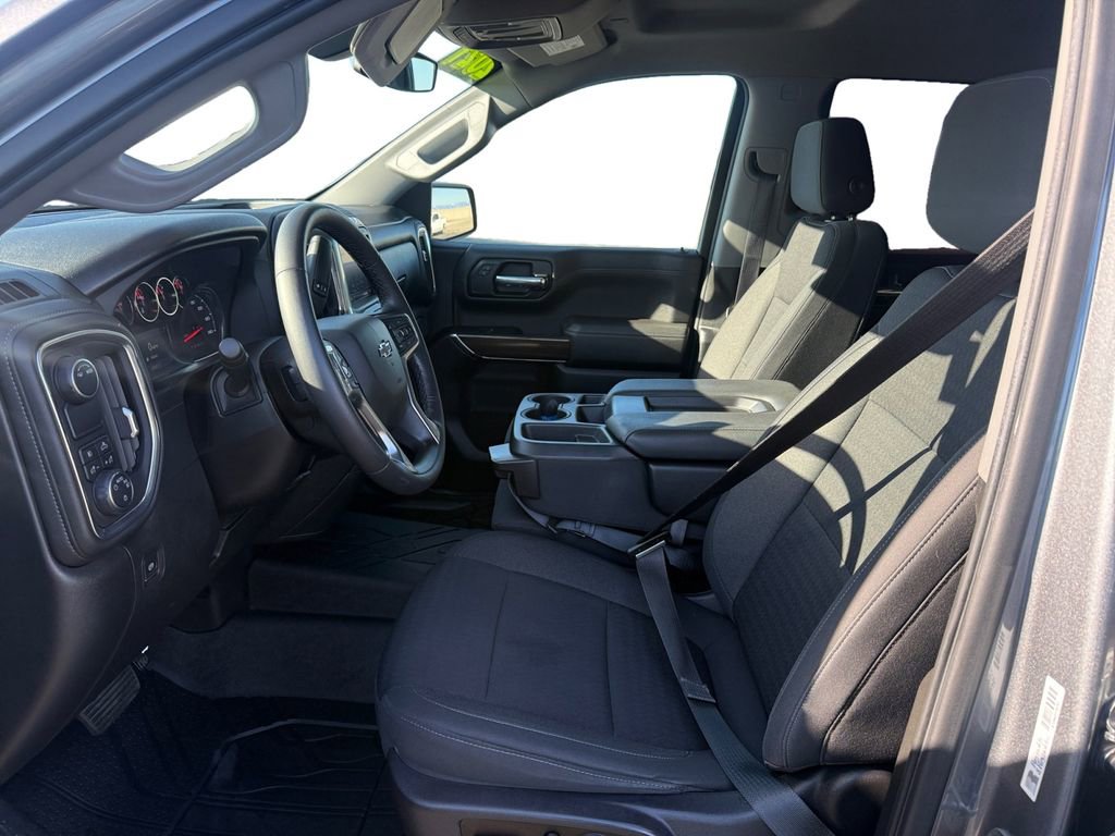 Used 2021 Chevrolet Silverado 1500 RST w/ Bed Protection Package image 10