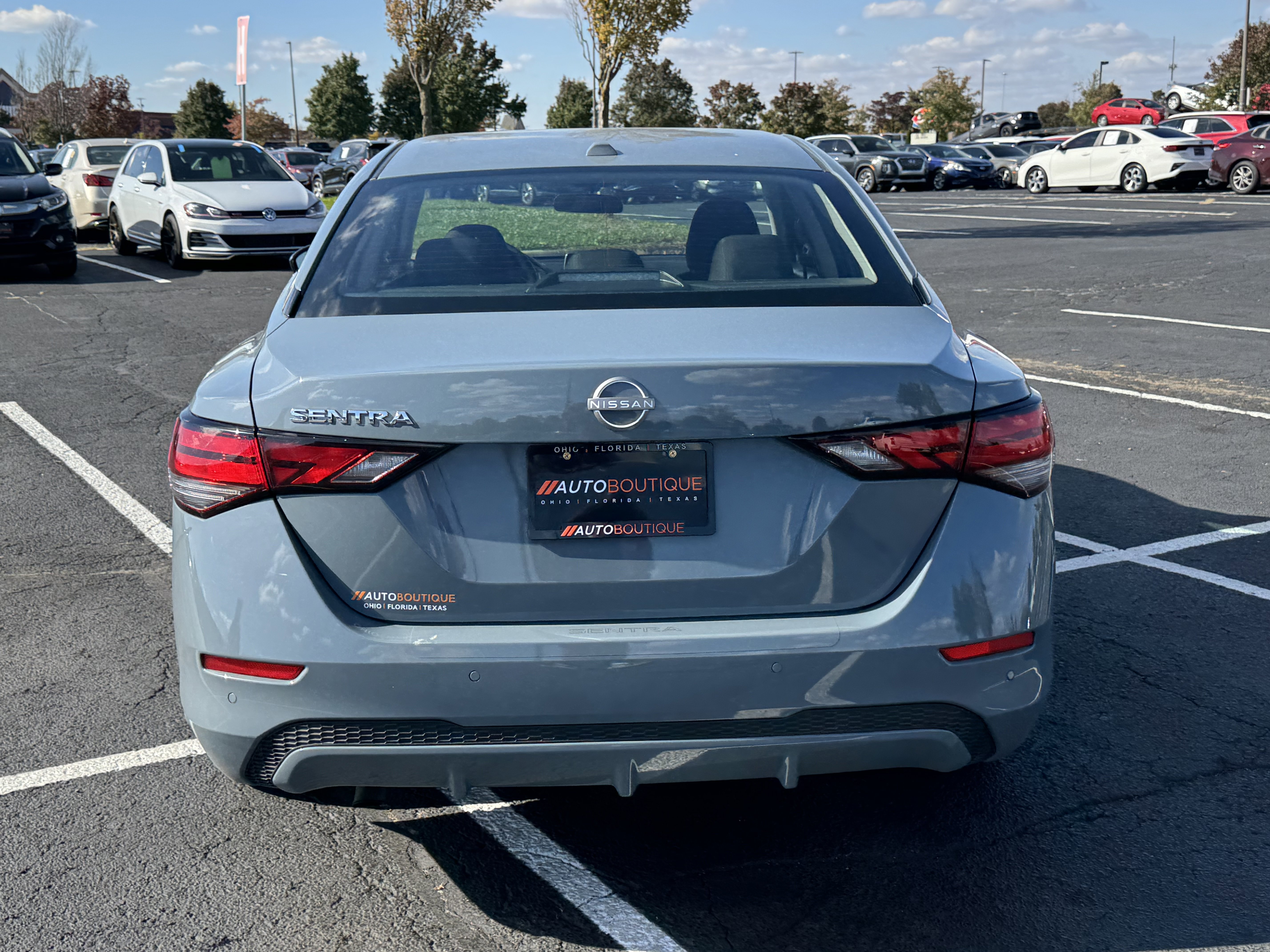 Used 2025 Nissan Sentra SV image 11