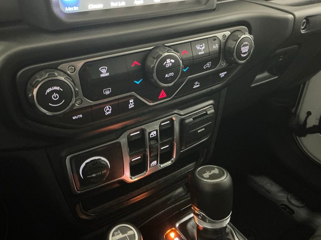 Used 2022 Jeep Wrangler Unlimited Sport AWD/4WD image 13