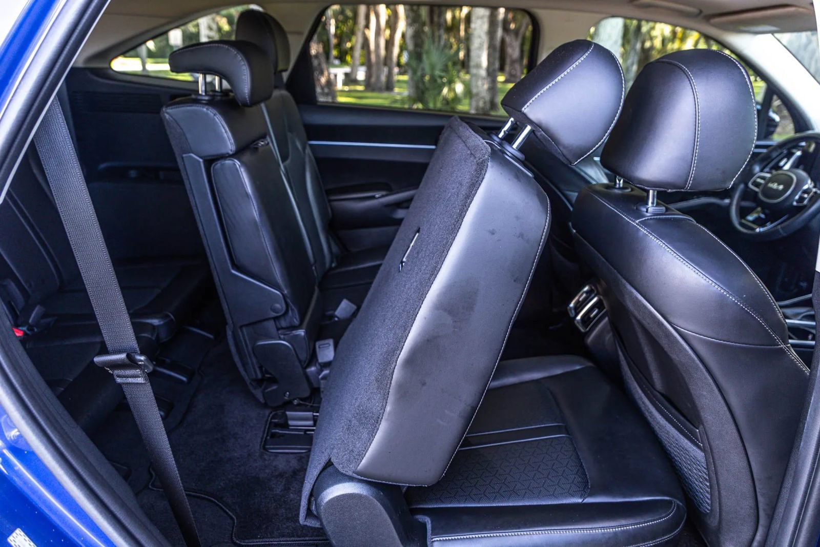 Used 2023 Kia Sorento S w/ Panoramic Sunroof Package FWD image 55