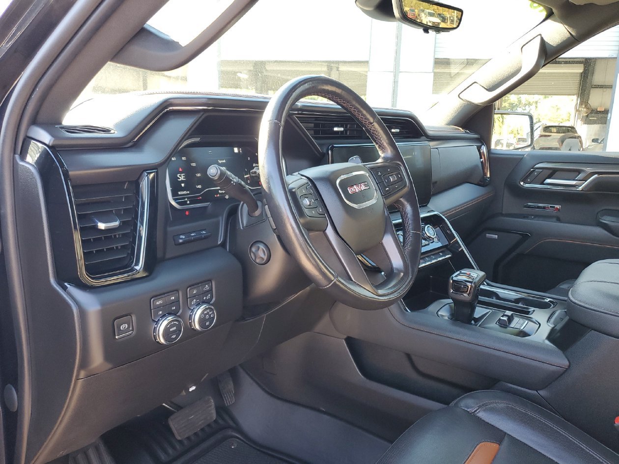 Used 2023 GMC Sierra 1500 AT4 w/ AT4 Premium Package AWD/4WD image 20