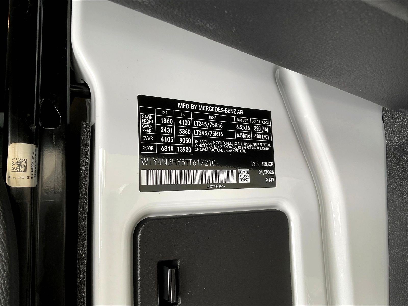 New 2026 Mercedes-Benz Sprinter 2500 image 24