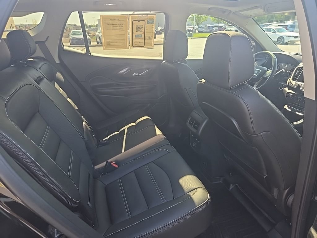 Used 2023 GMC Terrain Denali w/ Black Diamond Edition AWD/4WD image 31