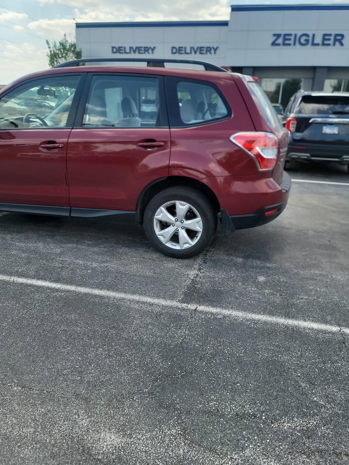Used 2016 Subaru Forester 2.5i w/ Alloy Wheel Package AWD/4WD image 5