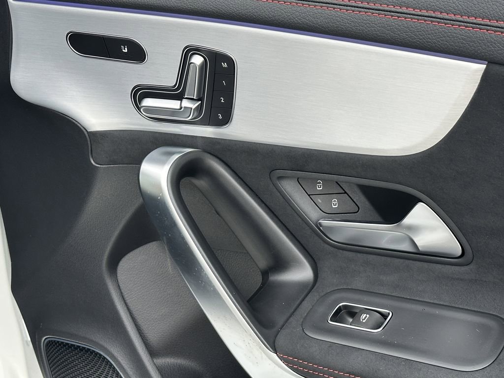New 2026 Mercedes-Benz CLA 35 AMG 4MATIC image 18