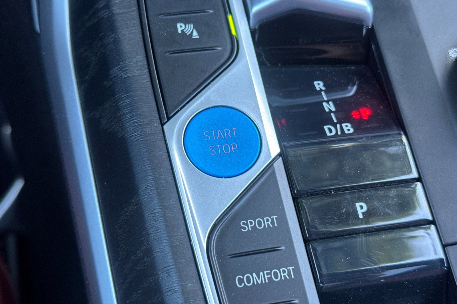 Certified 2023 BMW i4 eDrive35 image 32