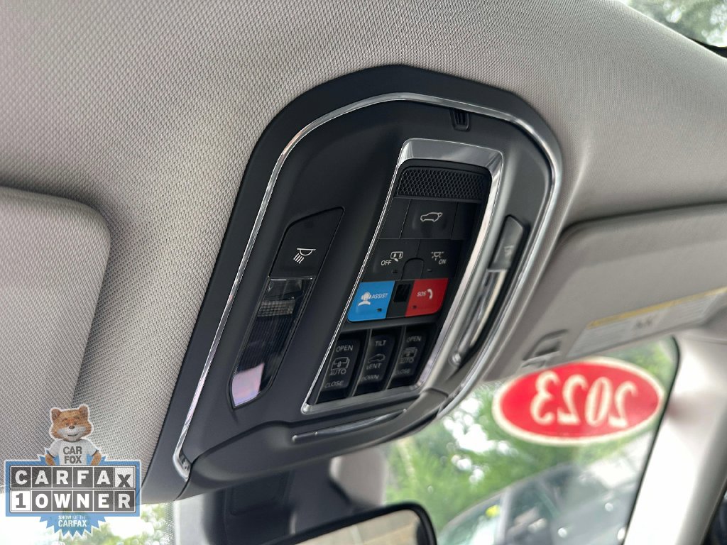 Used 2023 Jeep Grand Cherokee 4WD 4xe image 34